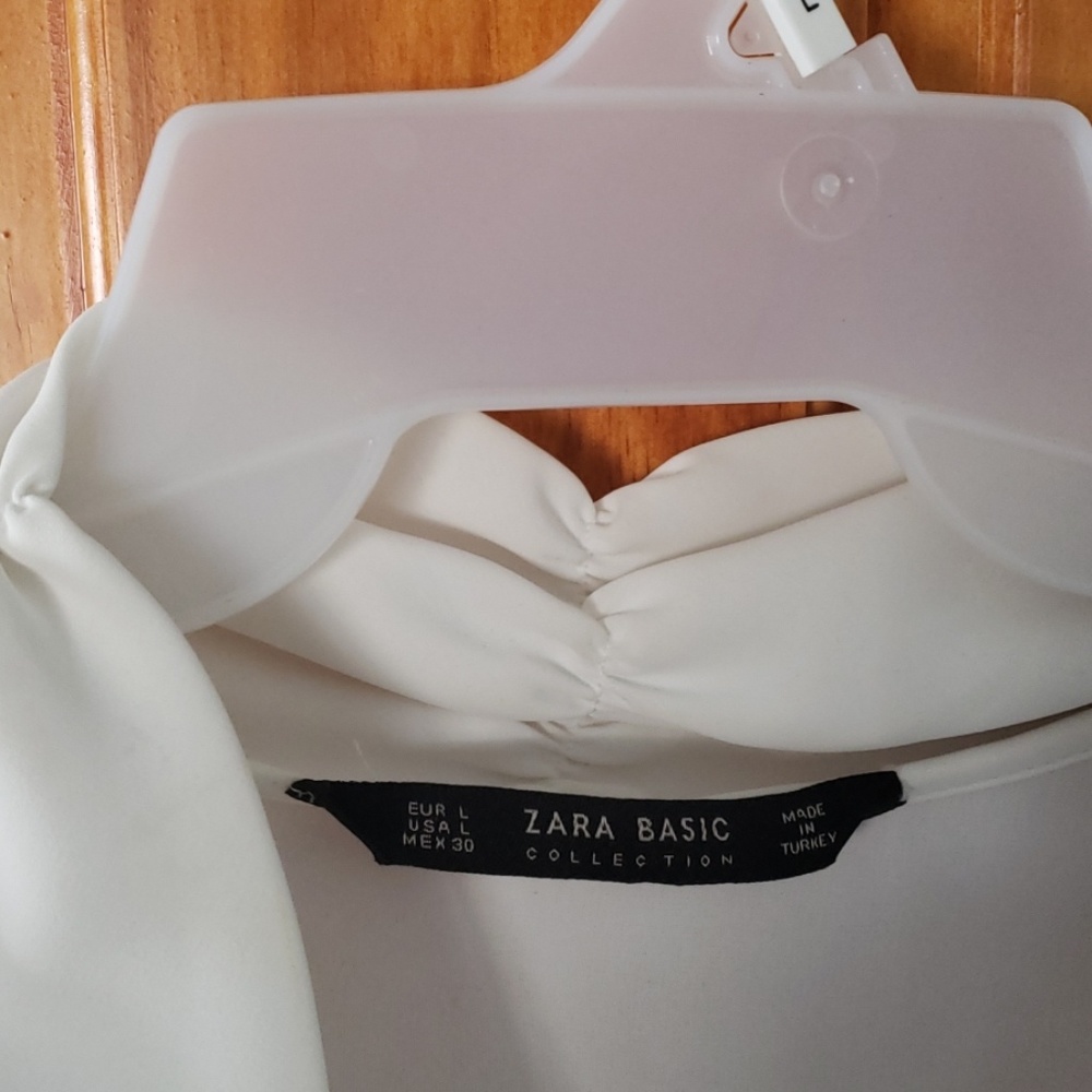 White low cut Zara blouse